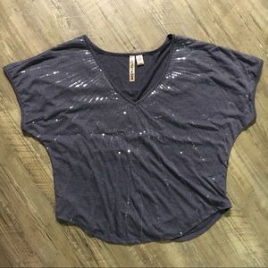 Eyeshadow Gray Shirt
